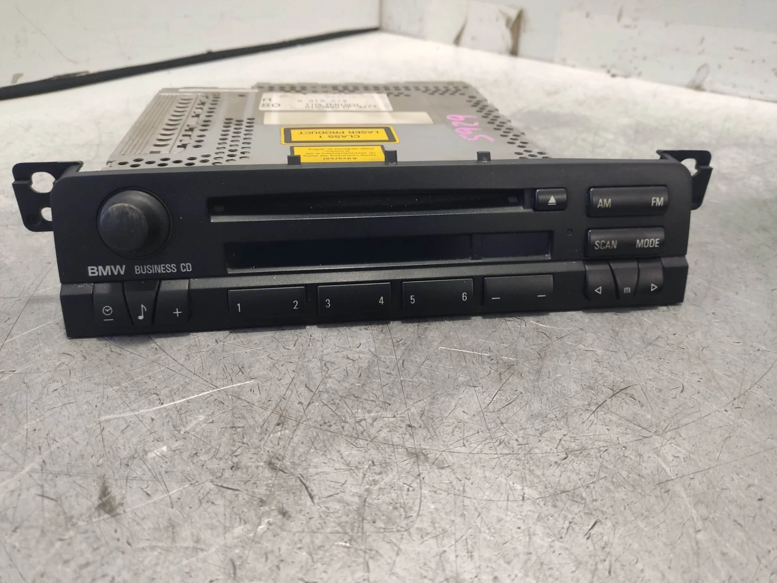 Foto de SISTEMA AUDIO / RADIO CD BMW SERIE 3 BERLINA (E46) 3.0 24V Turbodiesel CAT (184 CV / 135 KW) referencia CD53R