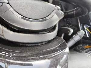 Foto de MANDO MULTIFUNCION CITROEN GRAND C4 PICASSO 1.6 16V HDi FAP (109 CV / 80 KW) foto 3