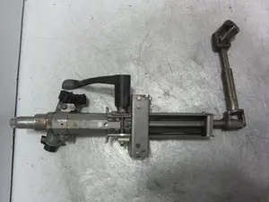 Foto de COLUMNA DIRECCION SEAT IBIZA BERLINA (6J5) 1.2 TSI (86 CV / 63 KW) referencia 102007003091 foto 5