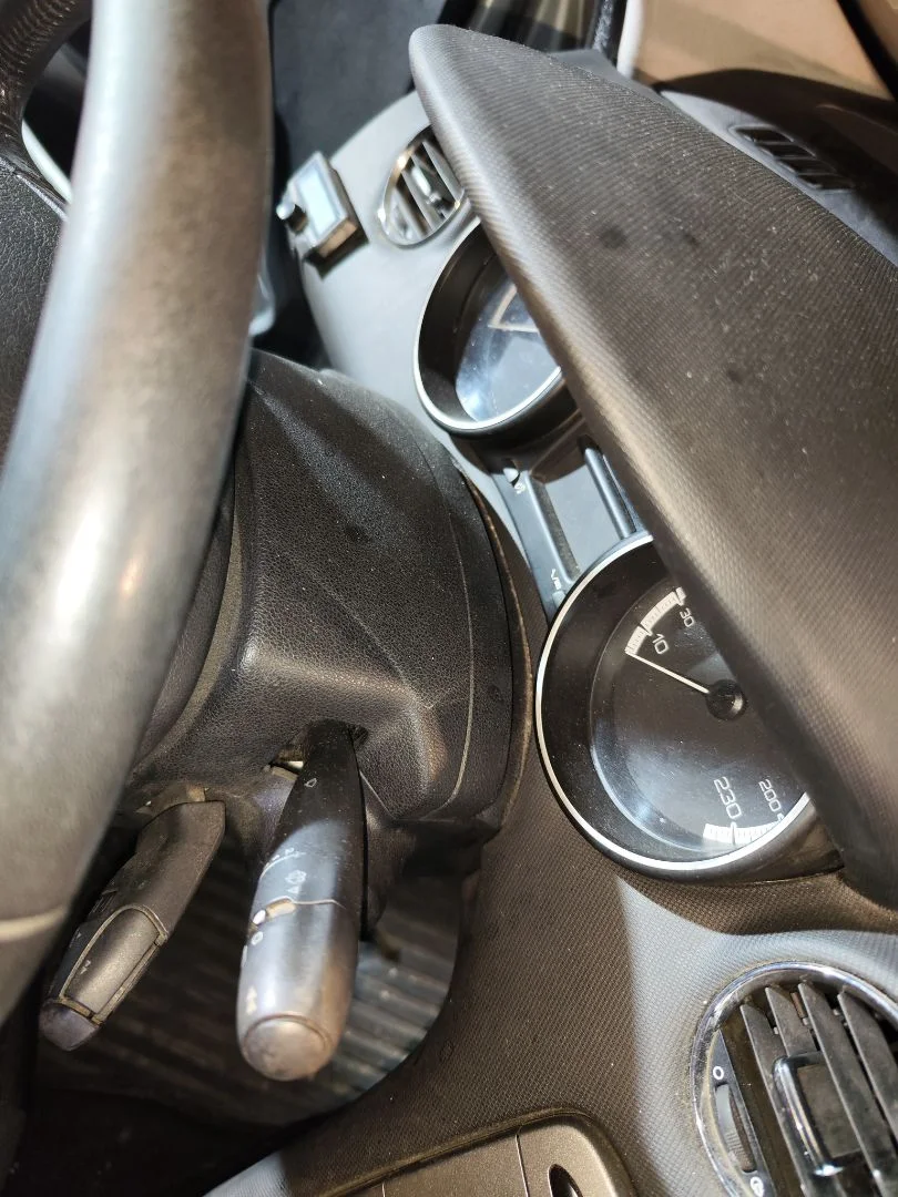 Foto de ANILLO AIRBAG PEUGEOT 308 SW 1.6 HDi FAP CAT (9HZ / DV6TED4) (109 CV / 80 KW) referencia 96652982XT