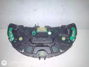 Foto de CUADRO INSTRUMENTOS OPEL COMBO (CORSA C) 1.3 16V CDTI (75 CV / 55 KW) referencia 88311302 foto 4