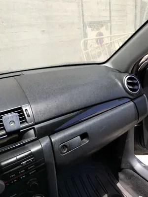 Foto de SALPICADERO MAZDA 3 BERLINA (BK) 1.6 16V CAT (105 CV / 77 KW) referencia BP4K-60-42XR foto 4