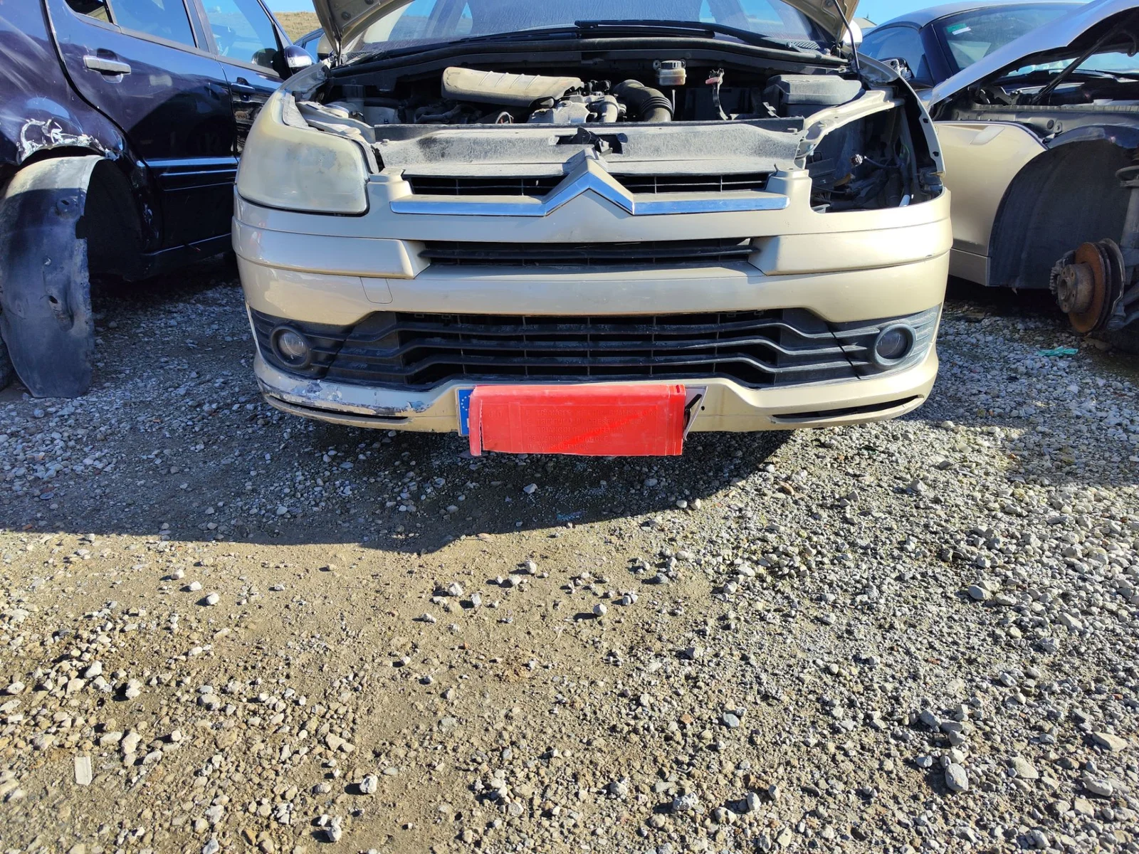 Foto de PARAGOLPES DELANTERO CITROEN C4 BERLINA 1.6 16V HDi (90 CV / 66 KW)
