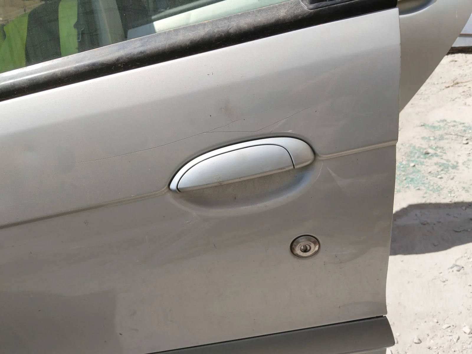 Foto de MANETA EXTERIOR DELANTERA IZQUIERDA RENAULT SCENIC I (JA...) 1.9 dCi Diesel CAT (102 CV / 75 KW) referencia 7700433075