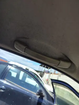 Foto de ASIDERO TECHO DELANTERO IZQUIERDO CITROEN XSARA COUPE 2.0 HDi CAT (RHY / DW10TD) (90 CV / 66 KW)