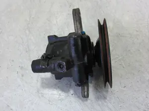Foto de BOMBA DIRECCION OPEL ASTRA F BERLINA referencia 26016947