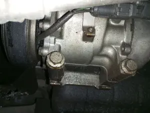 Foto de COMPRESOR AIRE ACONDICIONADO FORD FIESTA (CBK) 1.4 TDCi CAT (68 CV / 50 KW) referencia 1500822