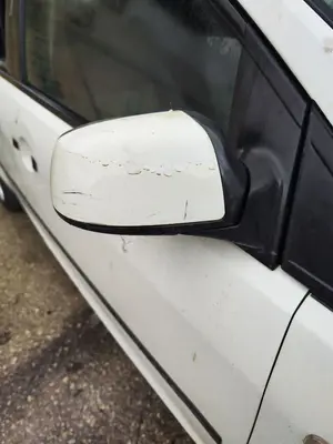 Foto de RETROVISOR DERECHO FORD FOCUS BERLINA (CAP) 1.6 TDCi CAT (90 CV / 66 KW) foto 3