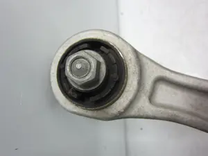 Foto de BRAZO SUSPENSION INFERIOR DELANTERO DERECHO PORSCHE MACAN (95BA) referencia 8K0407156C foto 3