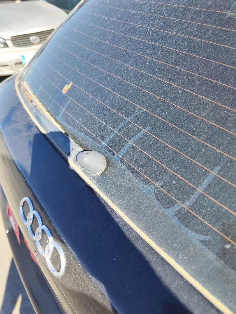 Foto de MOTOR LIMPIA TRASERO AUDI A3 (8L) 1.6 (102 CV / 75 KW)