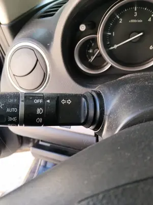 Foto de MANDO INTERMITENTES MAZDA 6 BERLINA (GH) 2.2 Turbodiesel CAT (163 CV / 120 KW)