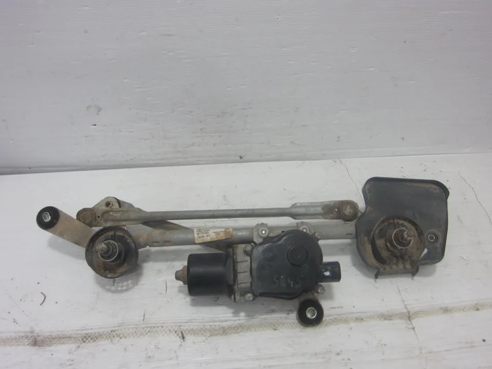 Foto de MOTOR LIMPIA DELANTERO NISSAN MICRA (K14) 0.9 CAT (90 CV / 66 KW) referencia A2340655