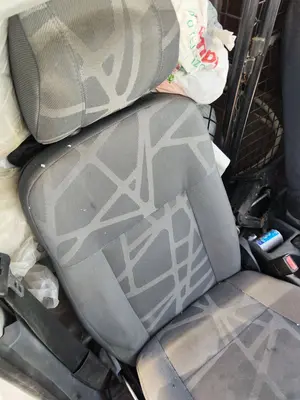 Foto de ASIENTO DELANTERO DERECHO FORD TRANSIT CONNECT (TC7) 1.8 TDCi CAT (90 CV / 66 KW) foto 2
