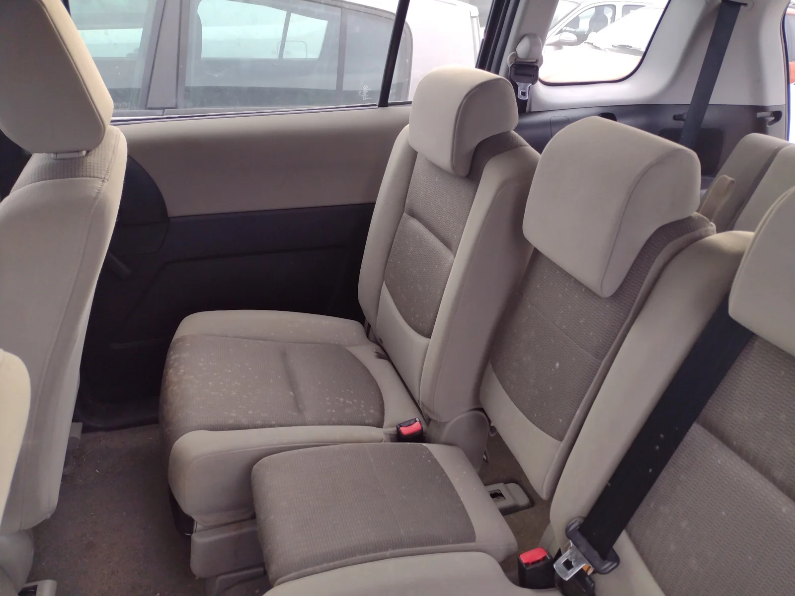 Foto de NO IDENTIFICADO MAZDA 5 BERLINA (CR) 2.0 Diesel CAT (143 CV / 105 KW)