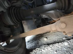 Foto de BRAZO SUSPENSION DELANTERO DERECHO CITROEN C5 BERLINA 2.0 HDi (109 CV / 80 KW)
