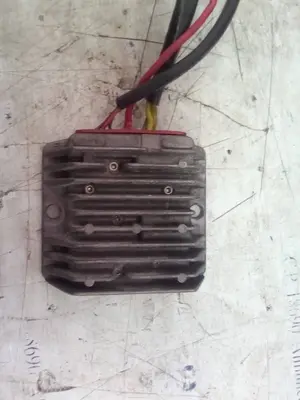 Foto de REGULADOR DE CORRIENTE AIXAN 400 KUBOTA referencia DBB232637 foto 3