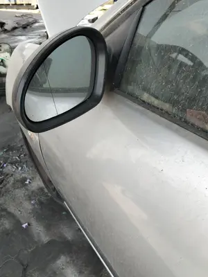 Foto de RETROVISOR IZQUIERDO SEAT CORDOBA BERLINA (6L2) 1.9 SDI (64 CV / 47 KW)