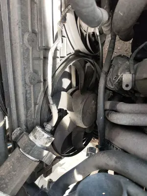 Foto de ELECTROVENTILADOR VOLKSWAGEN CADDY (2K)(02.2004) 1.9 TDI (BSU) (75 CV / 55 KW)