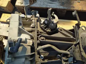 Foto de CAJA CAMBIOS RENAULT MEGANE II BERLINA 5P referencia JR5106 foto 4