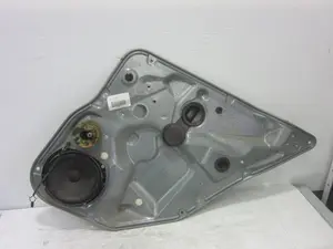 Foto de ELEVALUNAS TRASERO DERECHO SEAT IBIZA (6L1) 1.4 16V (101 CV / 74 KW) referencia 6L4839752F