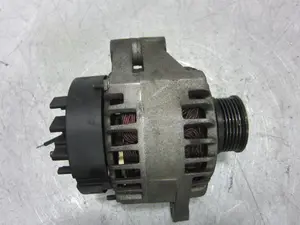 Foto de ALTERNADOR OPEL ASTRA H BERLINA referencia YM13117340 foto 7