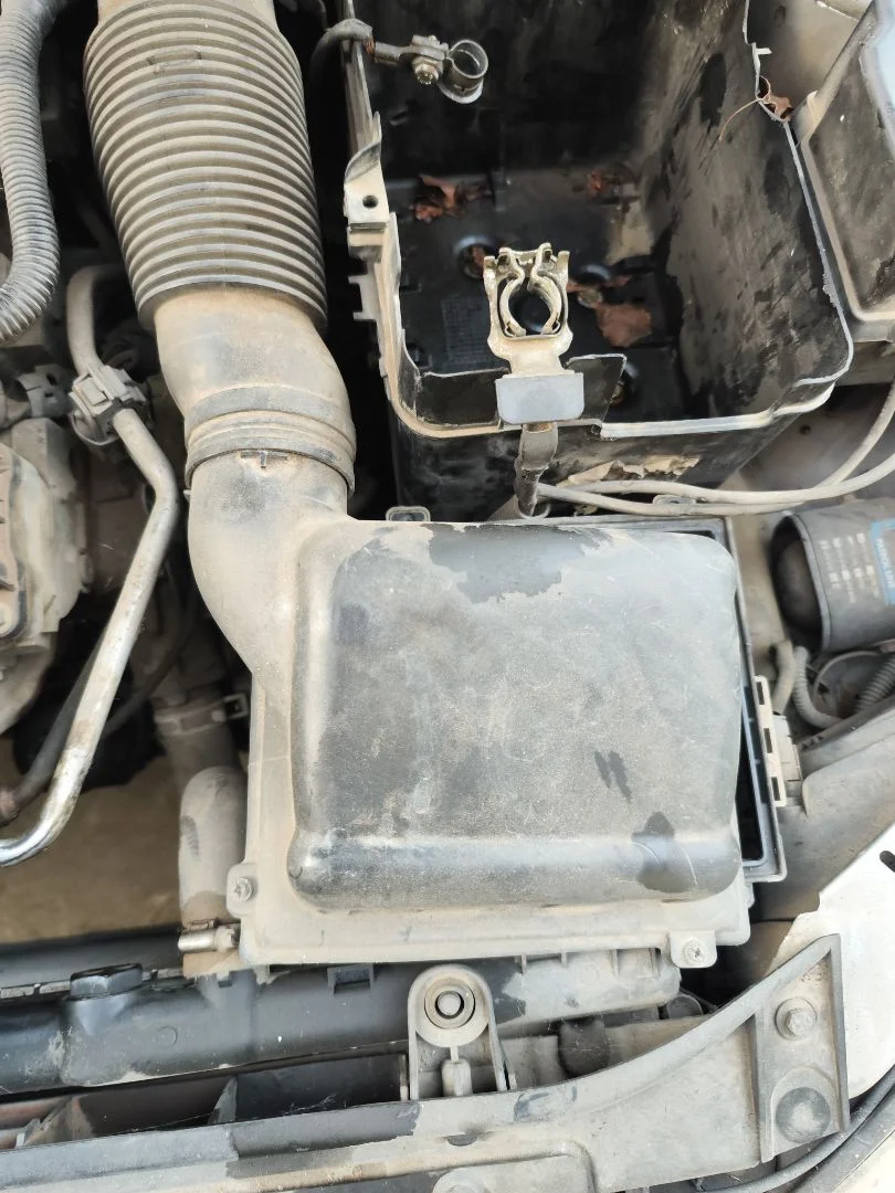 Foto de CAJA FILTRO AIRE PEUGEOT 206 1.6 16V CAT (109 CV / 80 KW) referencia 1420H2