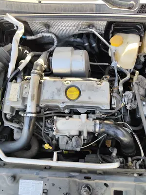 Foto de MOTOR COMPLETO OPEL VECTRA C BERLINA 2.2 16V DTI CAT (Y 22 DTR / L50) (125 CV / 92 KW) referencia Y22DTR foto 3