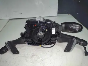 Foto de MANDO MULTIFUNCION PEUGEOT RIFTER 1.5 Blue-HDI FAP (131 CV / 96 KW) referencia 10115993