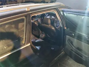 Foto de GOMAS CONTORNO PUERTA AUDI ALLROAD QUATTRO QUATTRO (4B5)