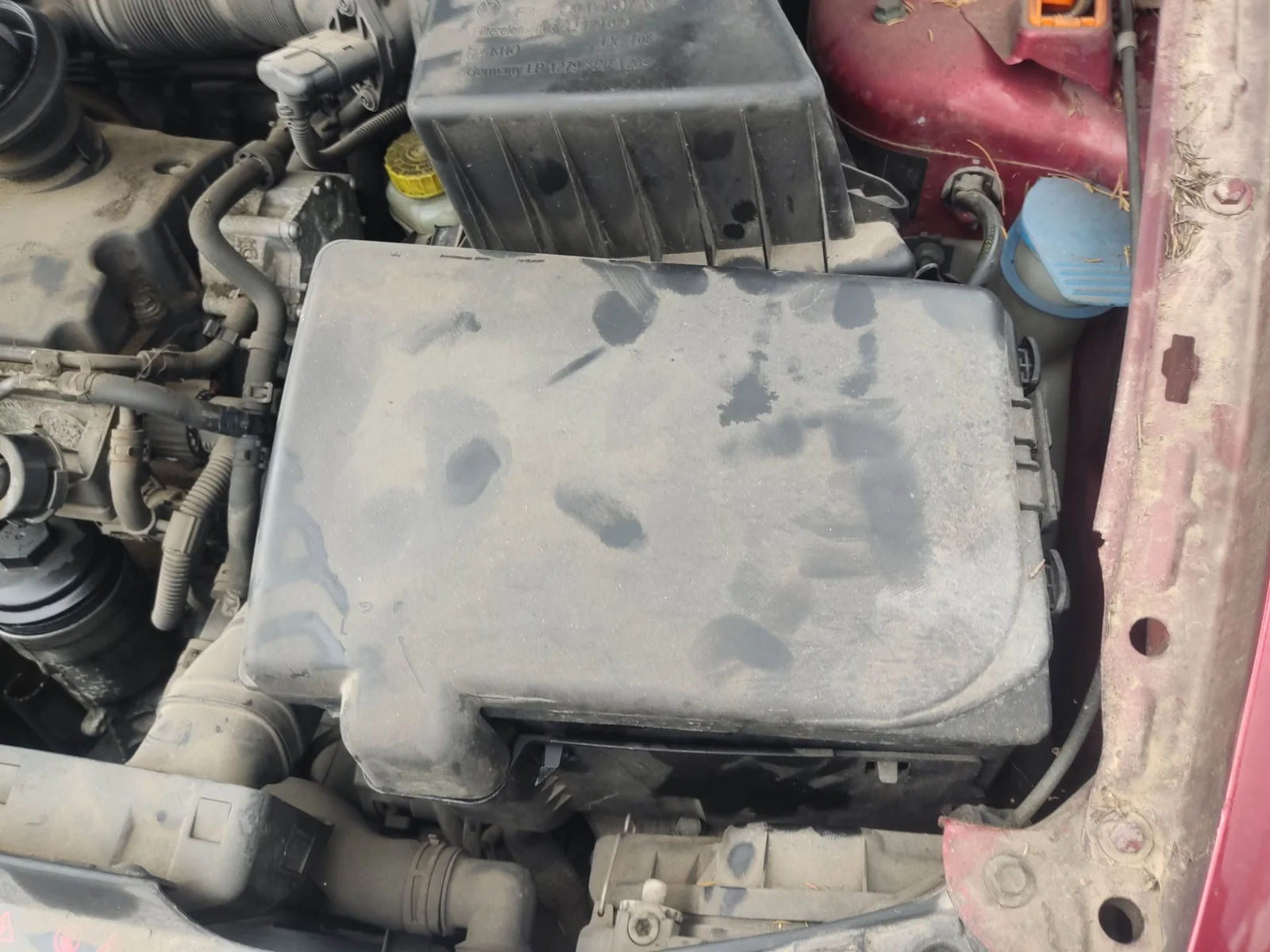 Foto de SOPORTE BATERIA SEAT IBIZA (6L1) 1.9 TDI (101 CV / 74 KW)