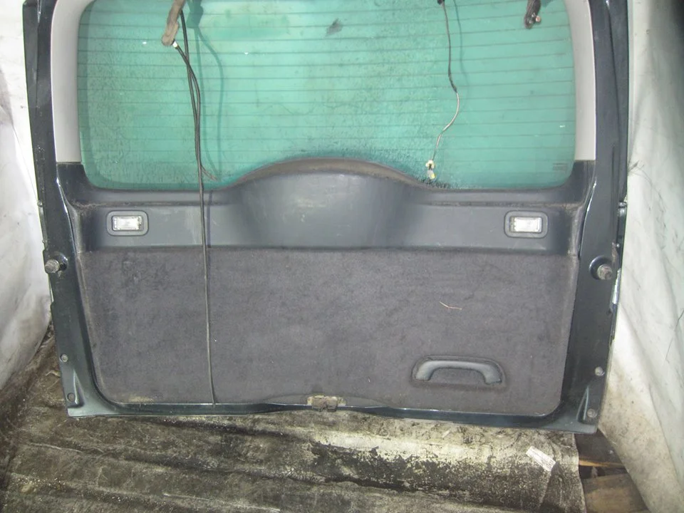 Foto de GUARNECIDO PORTON TRASERO RENAULT ESPACE IV (JK0) 2.0 16V (136 CV / 100 KW)