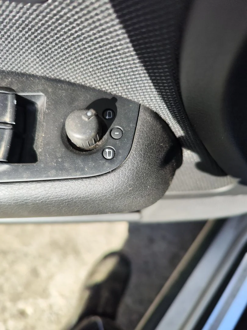 Foto de MANDO RETROVISOR AUDI A4 AVANT (8E) 3.0 V6 24V TDI (233 CV / 171 KW)