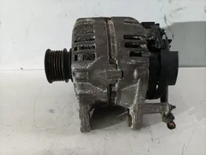 Foto de ALTERNADOR VOLKSWAGEN POLO III BERLINA (6N2) referencia 037903025M foto 3