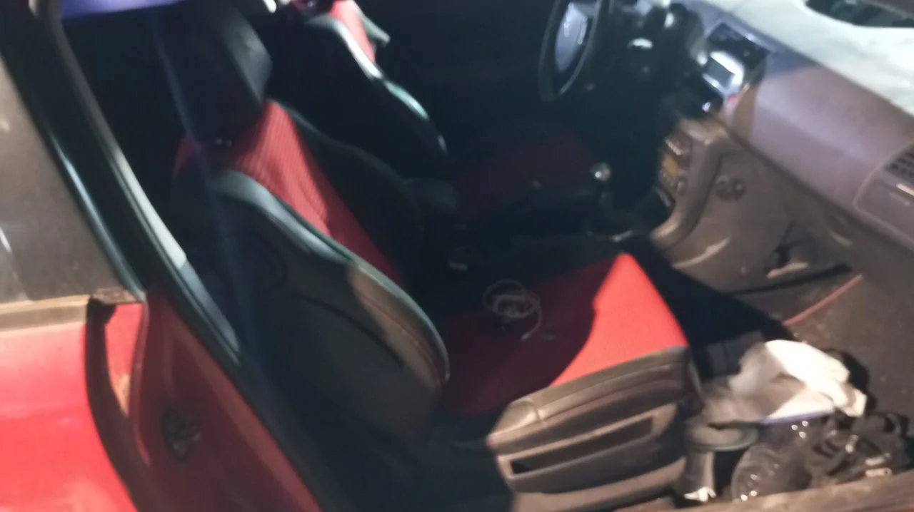 Foto de ASIENTO DELANTERO DERECHO CITROEN C4 COUPE 1.6 HDi CAT (9HY / DV6TED4) (109 CV / 80 KW) referencia 8845CK