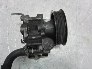 Foto de BOMBA DIRECCION PEUGEOT 407 COUPÉ 2.7 HDi FAP CAT (UHZ / DT17TED4) (204 CV / 150 KW) referencia 9659604580 foto 4