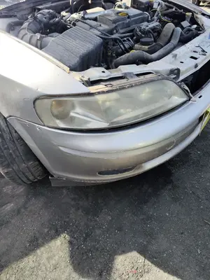 Foto de FARO DERECHO OPEL VECTRA B BERLINA 2.0 DTI (101 CV / 74 KW) referencia 9193244 foto 2