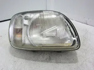 Foto de FARO DERECHO NISSAN MICRA (K11) 1.0 16V CAT (54 CV / 40 KW) referencia 7140