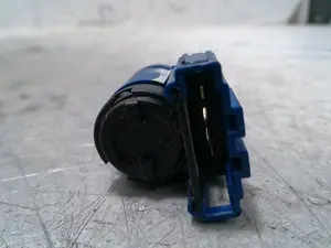 Foto de INTERRUPTOR AUDI A3 (8L) 1.9 TDI (101 CV / 74 KW) referencia 1J0927189B foto 4