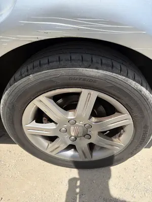 Foto de LLANTA SEAT LEON (1P1)