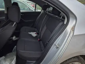 Foto de CINTURON SEGURIDAD TRASERO IZQUIERDO SKODA RAPID (NH) 1.2 8V TSI (86 CV / 63 KW)