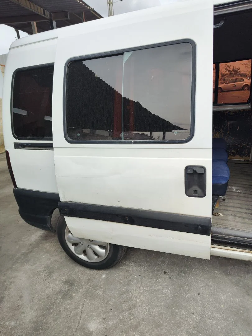 Foto de PUNTA CHASIS DELANTERA CITROEN JUMPY 2.0 HDi CAT (RHX / DW10BTED) (94 CV / 69 KW)