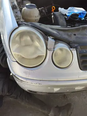 Foto de FARO DERECHO VOLKSWAGEN POLO IV (9N1) 1.4 16V (75 CV / 55 KW) referencia 6Q1941008AF
