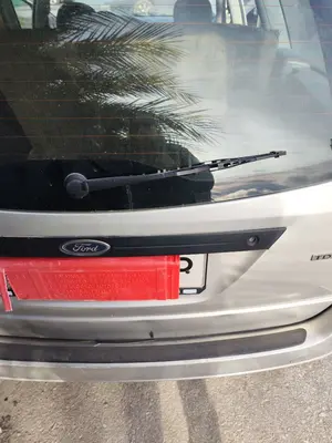 Foto de BRAZO LIMPIA TRASERO FORD FOCUS FAMILIAR (CAK) 1.8 16V CAT (116 CV / 85 KW) referencia 4684243