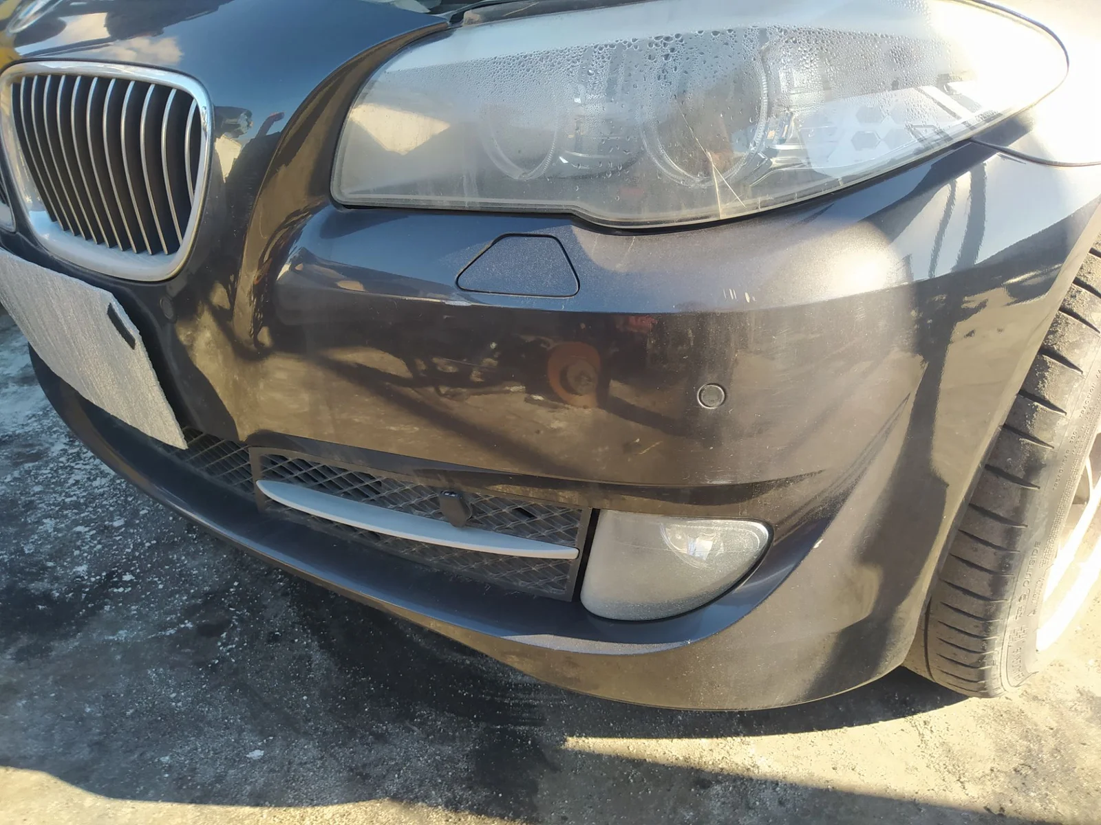 Foto de PARAGOLPES DELANTERO BMW SERIE 5 TOURING (F11) 2.0 Turbodiesel (218 CV / 160 KW)