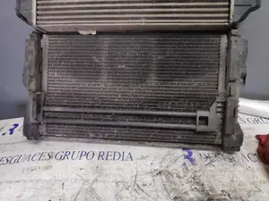 Foto de CONDENSADOR / RADIADOR  AIRE ACONDICIONADO BMW SERIE 3 BERLINA (E30) referencia 1436248