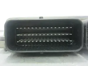 Foto de CENTRALITA MOTOR UCE CHEVROLET REZZO 1.6 CAT (105 CV / 77 KW) referencia 96487150 foto 4