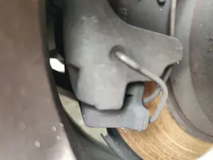 Foto de PINZA DE FRENO TRASERA IZQUIERDA VOLVO S80 BERLINA 2.4 CAT (140 CV / 103 KW)