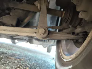 Foto de BRAZO SUSPENSION DELANTERO DERECHO AUDI A3 (8L) 1.6  (102 CV / 75 KW)