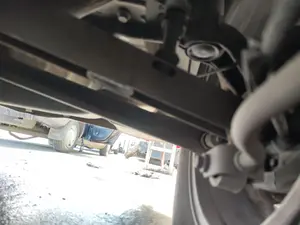 Foto de BRAZO SUSPENSION TRASERO IZQUIERDO FORD MONDEO BERLINA (GD) 1.8 Turbodiesel CAT (90 CV / 66 KW) referencia 1054467