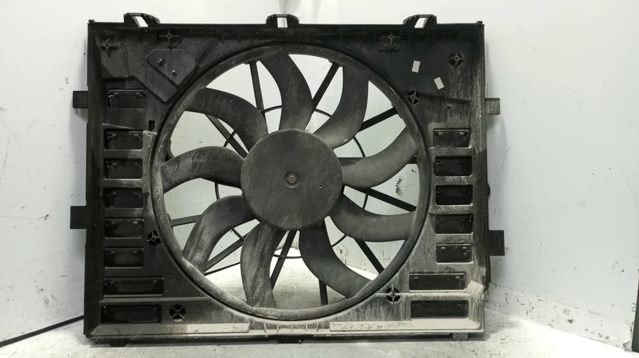 Foto de ELECTROVENTILADOR PORSCHE CAYENNE (TIPO 92A) 3.6 CAT (299 CV / 220 KW) referencia 7726041502